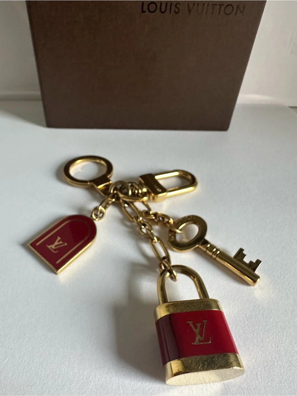 Authentic Louis Vuitton Red Enamel Lock Key Bag Charm Keychain Full Set